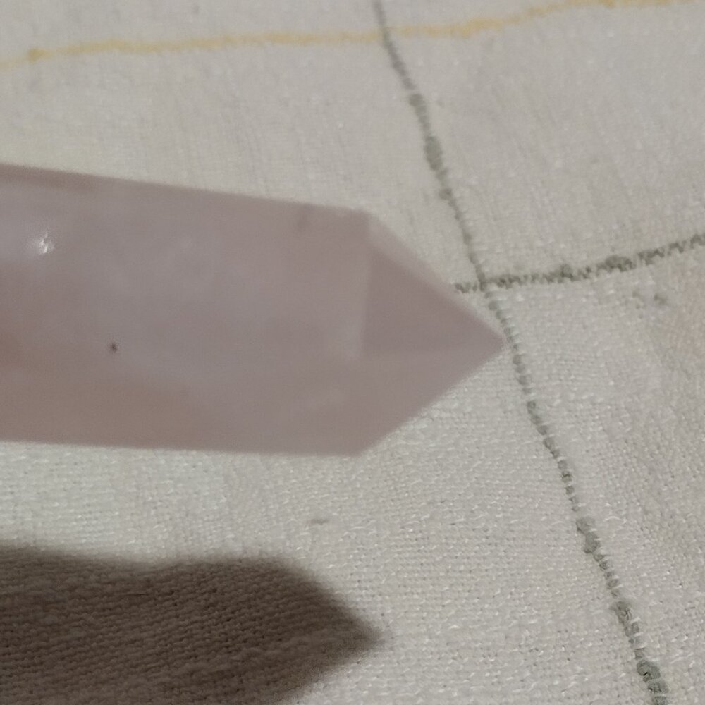 Rose Quartz Tower Point - Picture 7 of 8